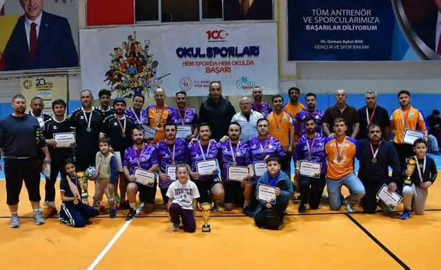 Afyonkarahisar’da Düzenlenen 4. Kamu Spor Oyunları Futsal Müsabakaları Sona Erdi