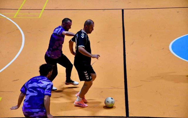 Afyonkarahisar’da Kamu Spor Oyunları futsalda Çobanlar MEB şampiyon oldu