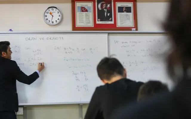 AGS branş dağılımı 2026 son dakika: 15 bin, 20 bin veya 30 bin öğretmen alımı yapılacak mı?