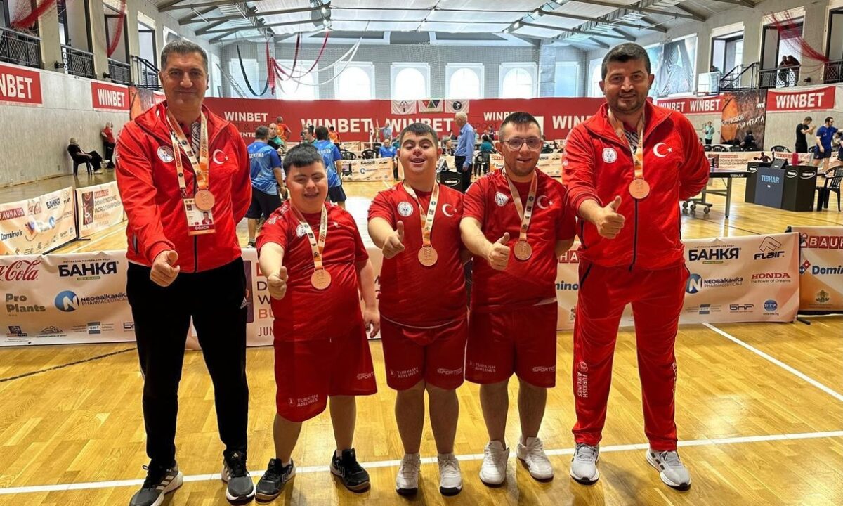 Down sendromlu Melih Işık, BUÜ’de eğitim görürken Sofya’da 2 bronz madalya kazandı