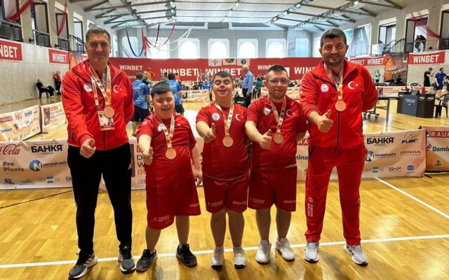 Down sendromlu Melih Işık, BUÜ’de eğitim görürken Sofya’da 2 bronz madalya kazandı