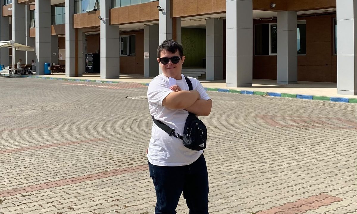 Down sendromlu milli masa tenisçi Melih Işık, Sofya’da 2 bronz madalya kazandı