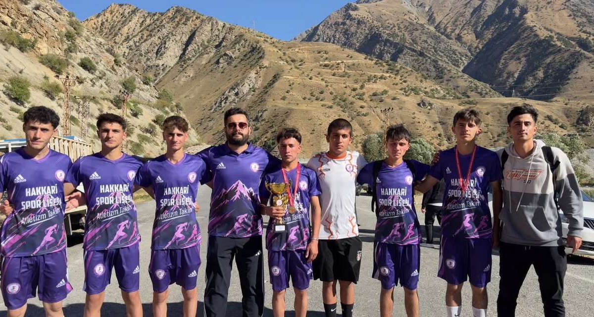 Hakkâri Spor Lisesi kros müsabakalarında zirveye çıktı